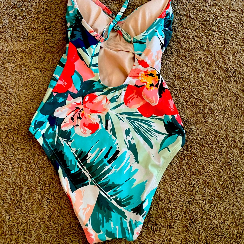 Womens Small one piece swim suit